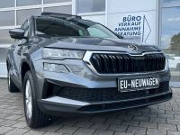 SKODA Karoq 1.5 TSI DSG Selection PANO KAM AHK 5JGAR bei Autohaus Landmann & Maier OHG