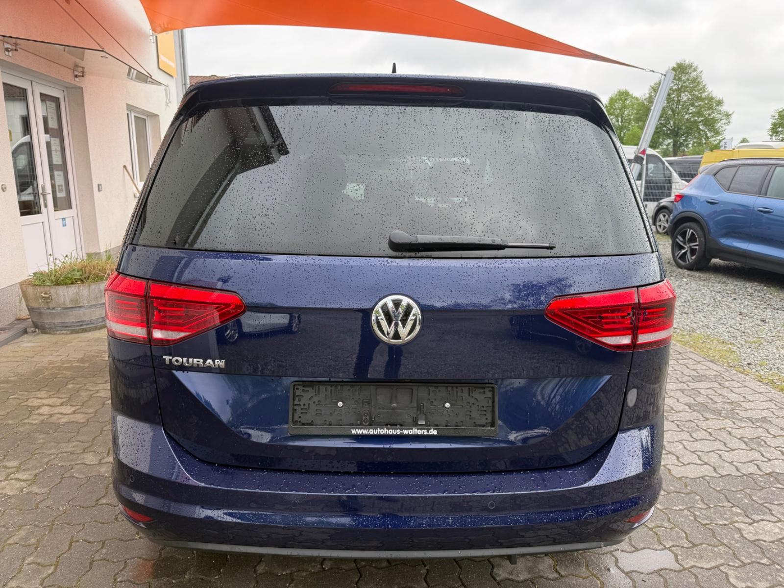 Volkswagen Touran Highline 7 Sitzer ACC Kamera, миниатюра 6
