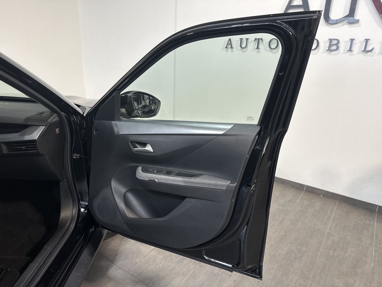 Fahrzeugabbildung Opel Frontera Electric GS NAV+LED+KAMERA+TOTW+PDC+DAB