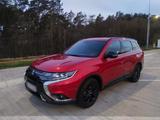 Mitsubishi Outlander Active+ Allrad 7 Sitz... - Mitsubishi Outlander Active mit Benzin-Antrieb