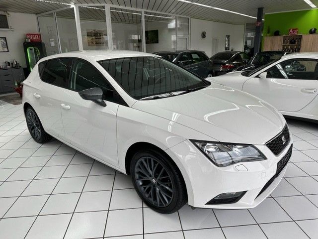 Seat Leon Style- Led-Navigation-Sportsitze