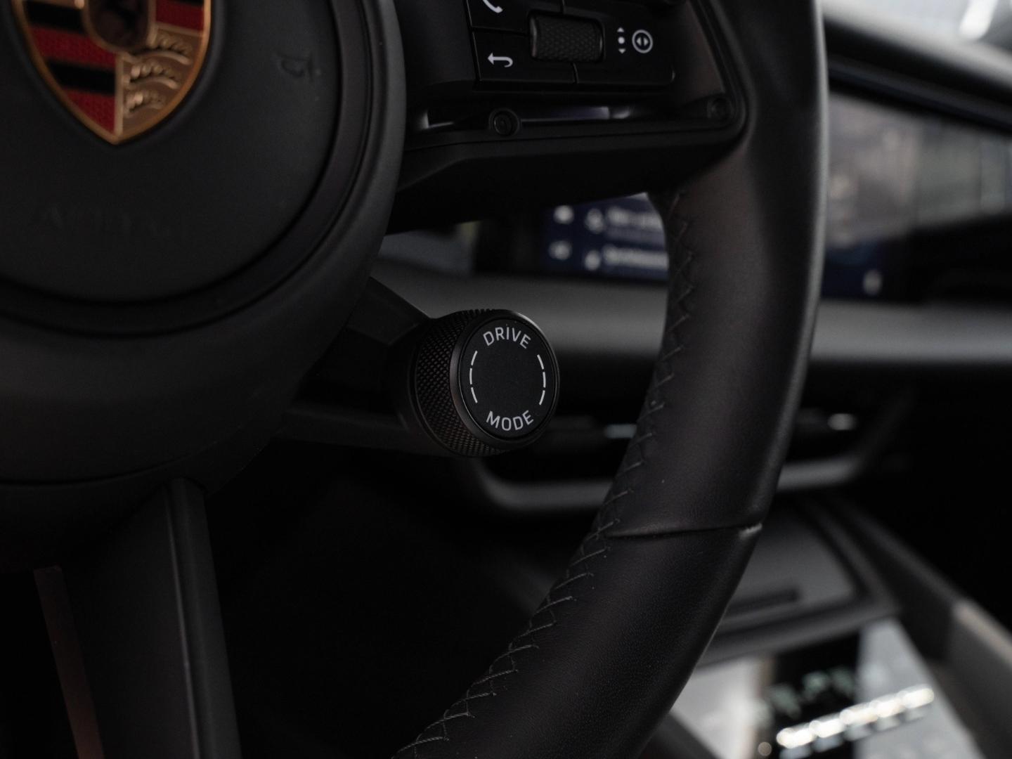 Porsche Macan Abstandsregeltempostat 21 Zoll BOSE