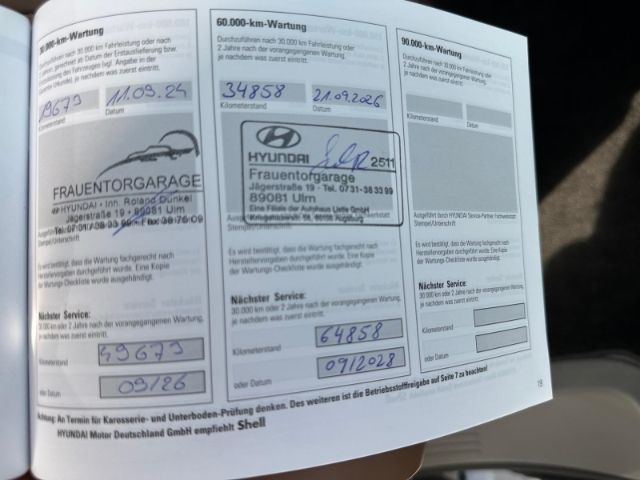 Fahrzeugabbildung Hyundai STARIA Signature 4WD 7-Sitzer Navi AHK Leder Dig