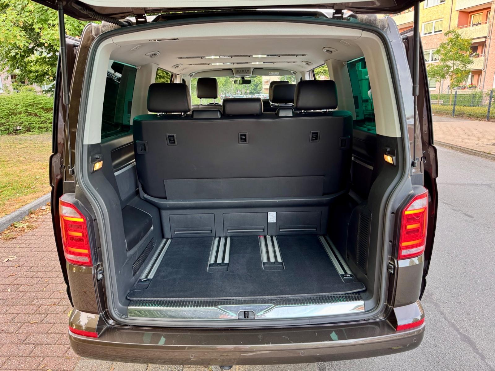 Volkswagen T6 Multivan Highline 150kW / ACC / Standheizung