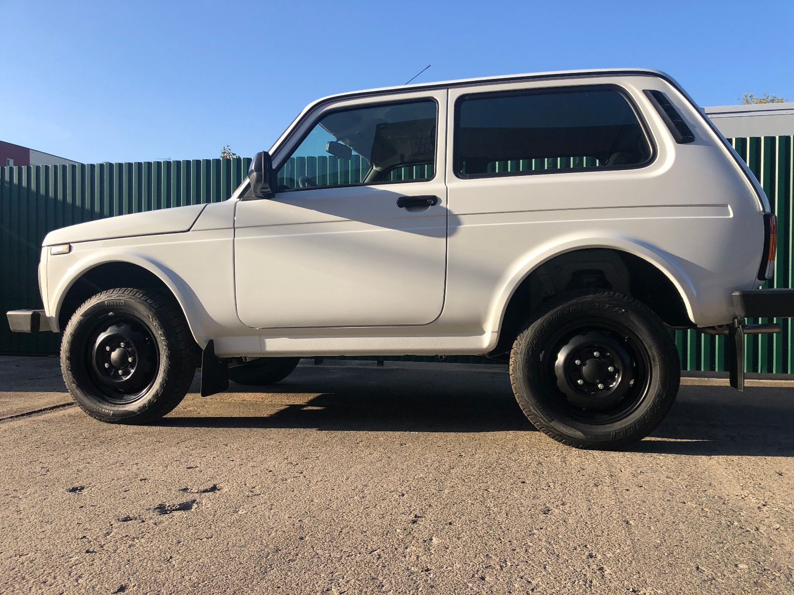 Fahrzeugabbildung Lada NIVA LEGEND "NORMA" NEU!!! AET-Kollektion 2026!