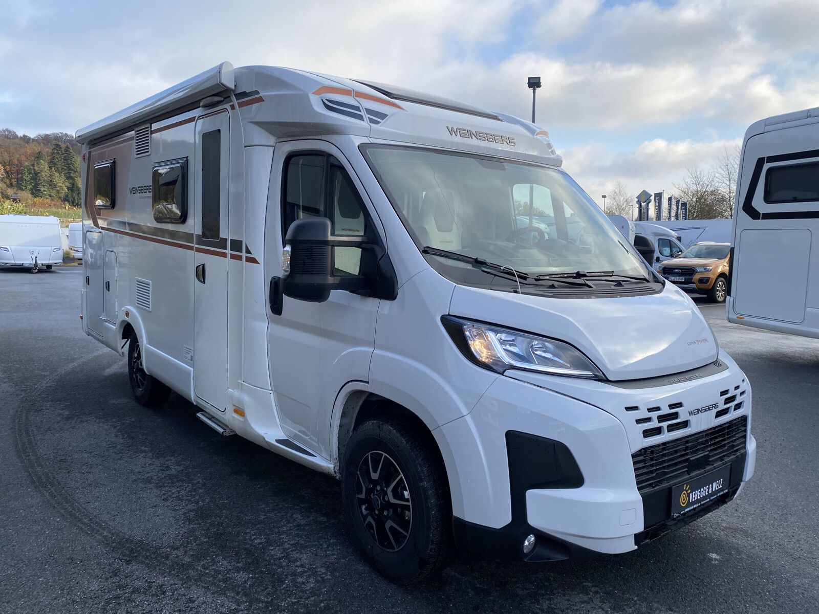 Fahrzeugabbildung Weinsberg CaraCompact EDITION PEPPER 600 MEG Dachklima