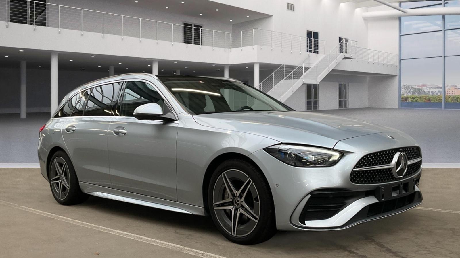 Mercedes-Benz C 220d AMG LINE PANO KAM WIDE AMBIENTE