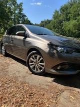 Toyota Auris 1.8VVTI Hybrid  - gebrauchte Toyota Auris aus dem Jahr 2019