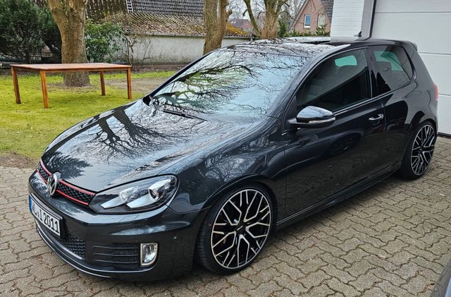 Volkswagen Golf 2.0 TSI DSG GTI GTI