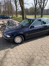 BMW 520i 520i - BMW 520 aus 1999: 520i