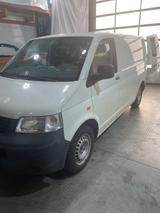 Volkswagen T5 Transporter + Van - gebrauchte VW T5 Transporter aus dem Jahr 2005