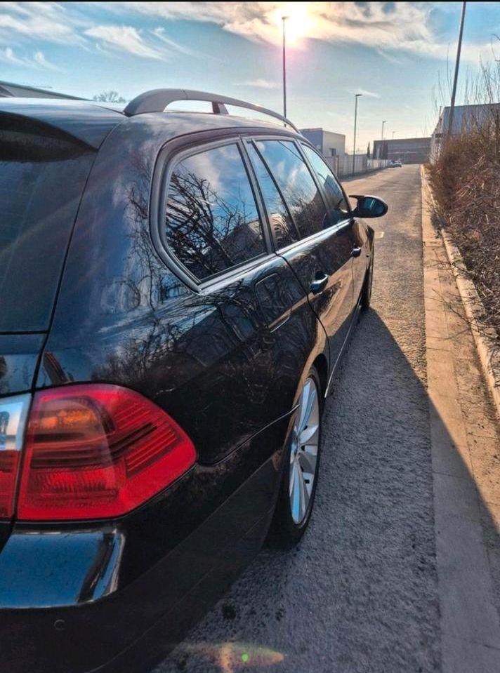 BMW 320 2012 — photo 8