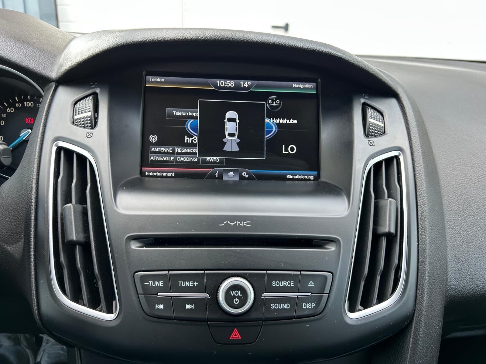 Fahrzeugabbildung Ford Focus Lim. 1.5i Business°150 PS°Winterpaket°Navi
