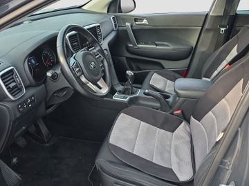 Fotografie 9 des Kia Sportage Black Edition AHK SHZ Rückfahrkamera