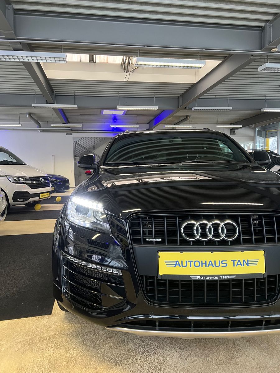 Fahrzeugabbildung Audi Q7 3.0 TDI  quattro S line V12 Paket *7.SITZER*