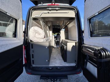 HYMER ERIBA HYMERCAR Grand Canyon S CrossOver 4x4 Winterp. AHK Solar