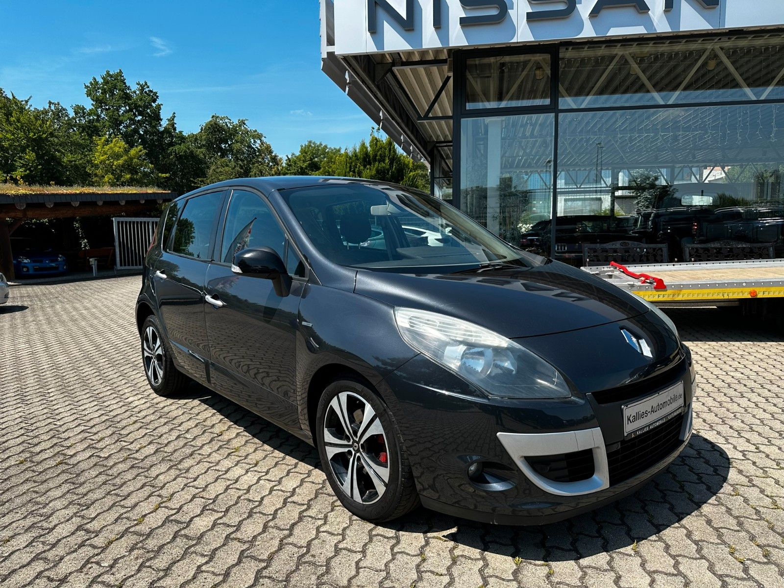 Fahrzeugabbildung Renault Scenic III BOSE / Teilleder / Klimaaut./ Navi.