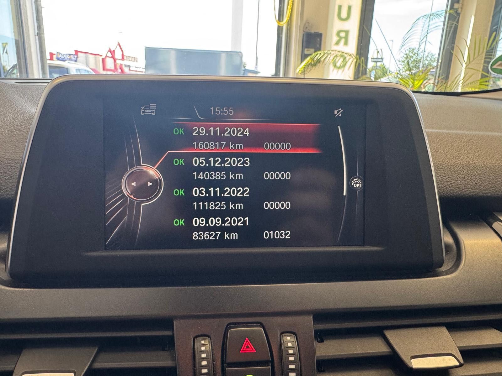 Fahrzeugabbildung BMW 216 Baureihe 2 Gran Tourer 216 d Advantage