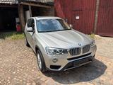 BMW X3 xDrive28i AT - - BMW X3: Xdrive28i