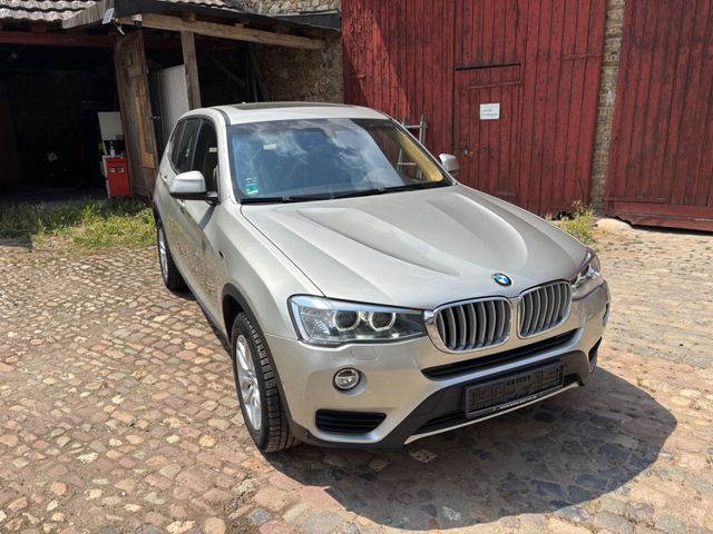 BMW X3 xDrive28i AT -