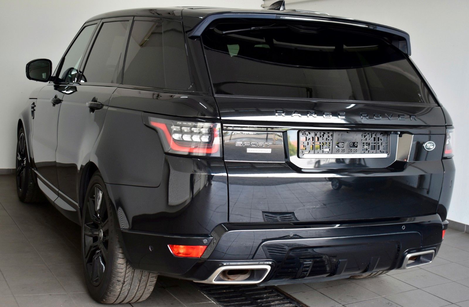 Fahrzeugabbildung Land Rover Range Rover Sport Dynamic HeadUp, BLACK EDITION