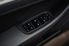 PORSCHE Panamera Turbo*360*PANO*MEMORY*S.-CHRONO*MATRIX*