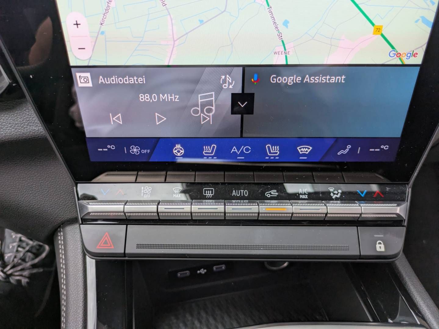 Fahrzeugabbildung Renault Espace 6 Iconic Full Hybrid E-Tech 200 5-Sitzer