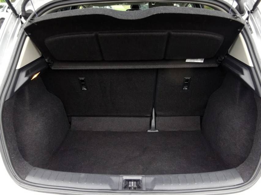 Fahrzeugabbildung Nissan Pulsar  1.5 dCi  n-tec  ALW-Reifen