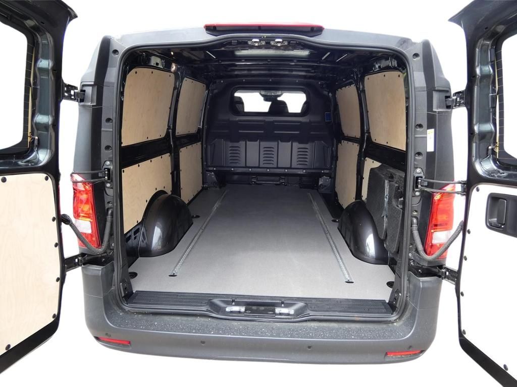 Fahrzeugabbildung Mercedes-Benz Vito 114 CDI Kasten Lang LED Flügeltüre 2,5t AHK