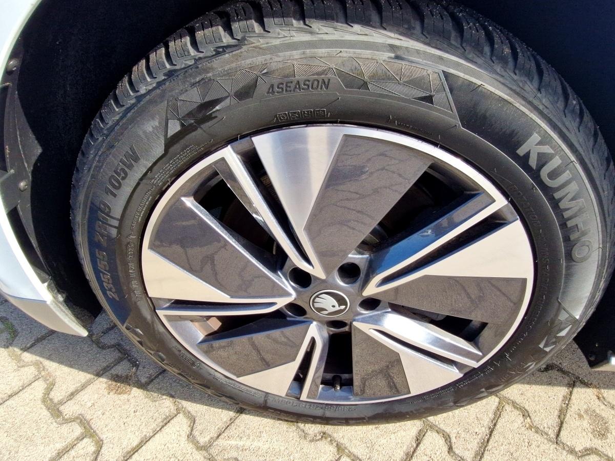 Skoda Enyaq 85 x Loft Matrix Navi Pano Sitzhzg Klimaau