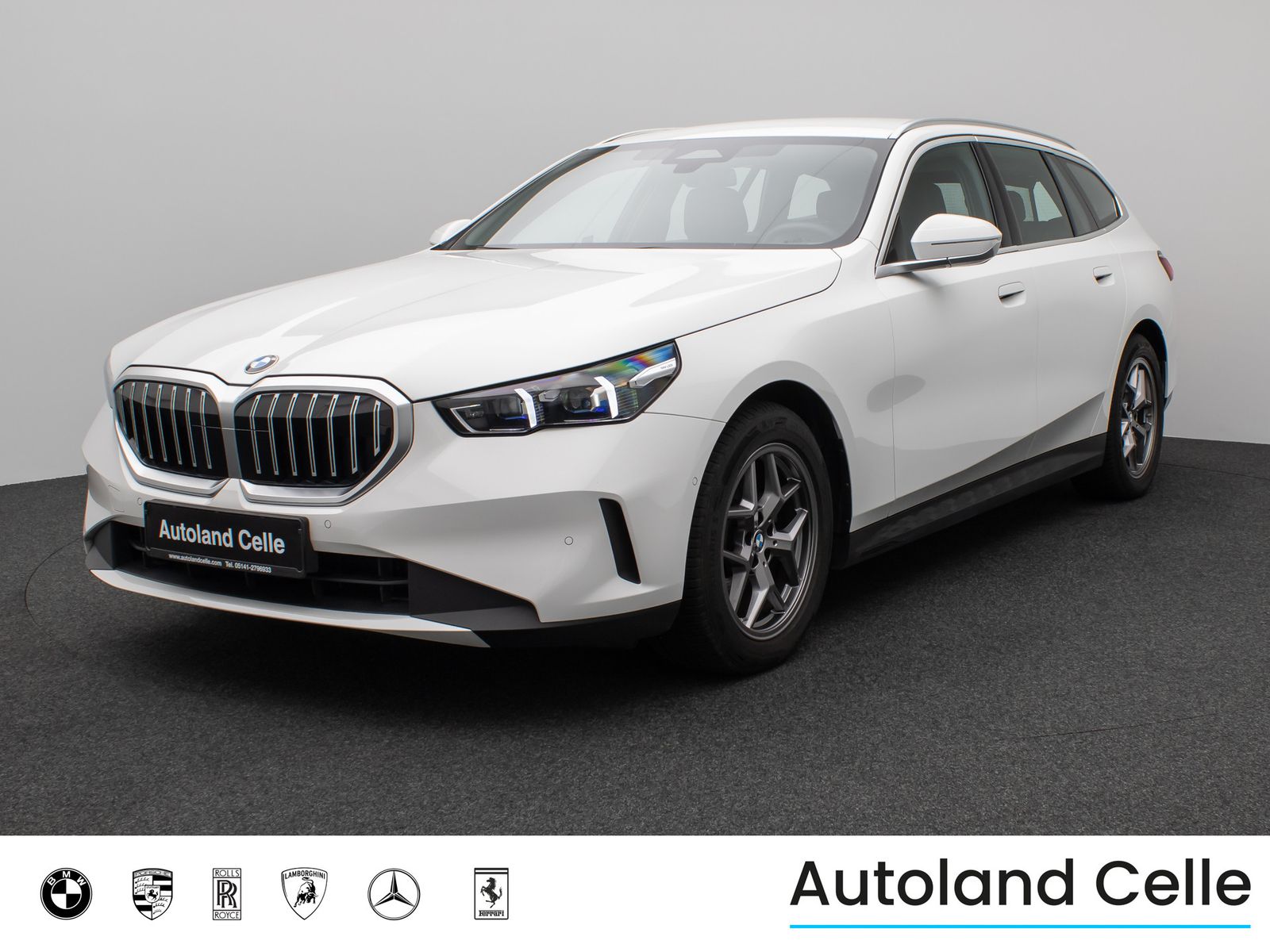 Fahrzeugabbildung BMW 520d  Kamera DAB DrivingAssist Leder Sport Alarm