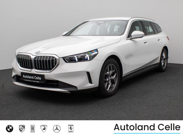 BMW 520d  Kamera DAB DrivingAssist Leder Sport Alarm