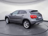 Mercedes-Benz GLA 220 d 7G-DCT Urban - Mercedes-Benz GLA-Klasse mit Anhängerkupplung
