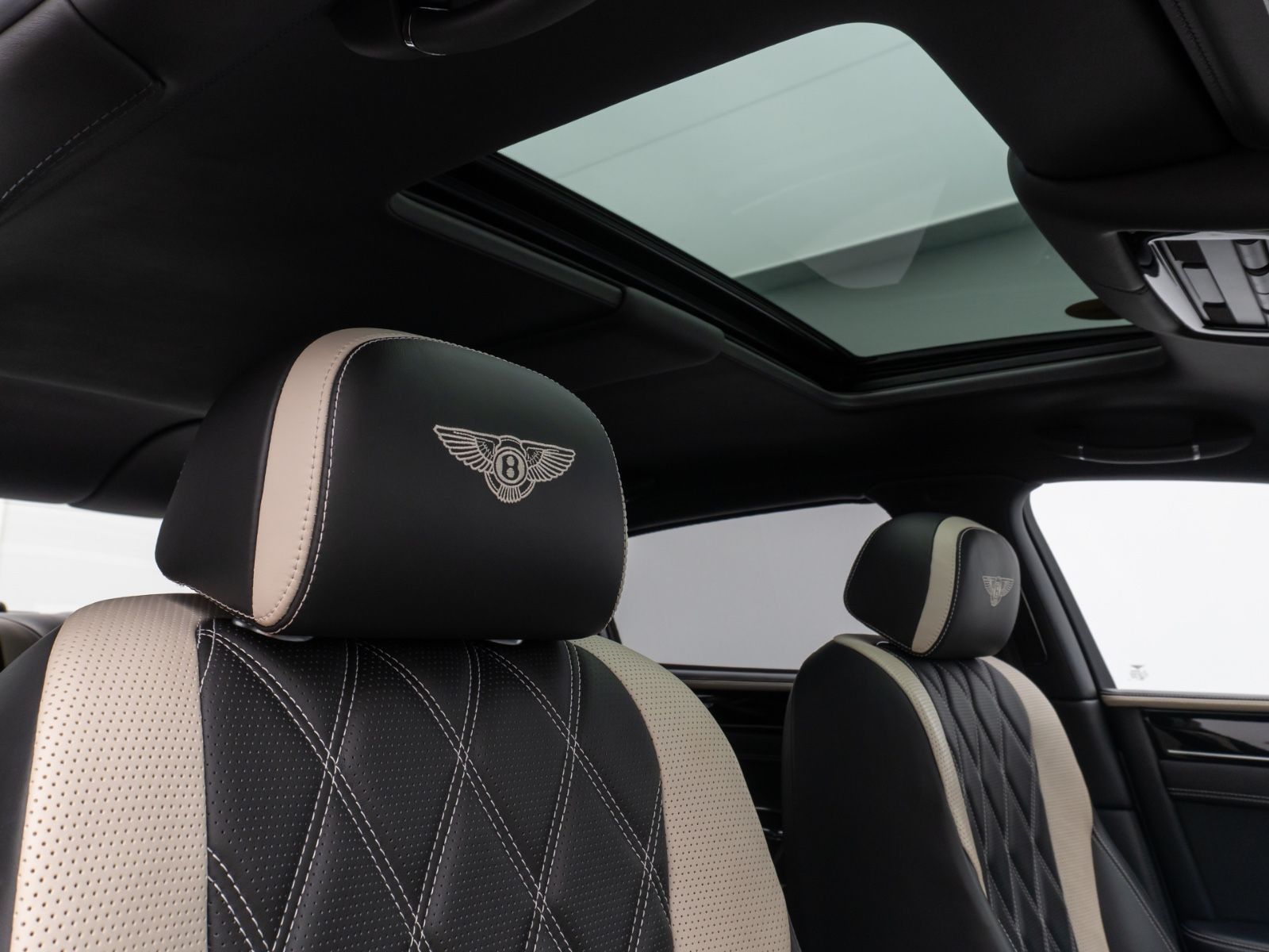 Fahrzeugabbildung Bentley Continental Flying Spur W12 Mulliner by Concord