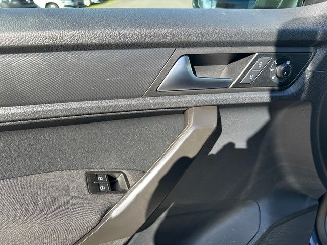 Fahrzeugabbildung Volkswagen Caddy Kombi 2.0TDI 4M Trendline TEMPOMAT+NAVI+EP