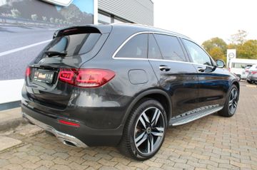 Fahrzeugabbildung Mercedes-Benz GLC 400 d 4Matic Pano+Burmester+20"