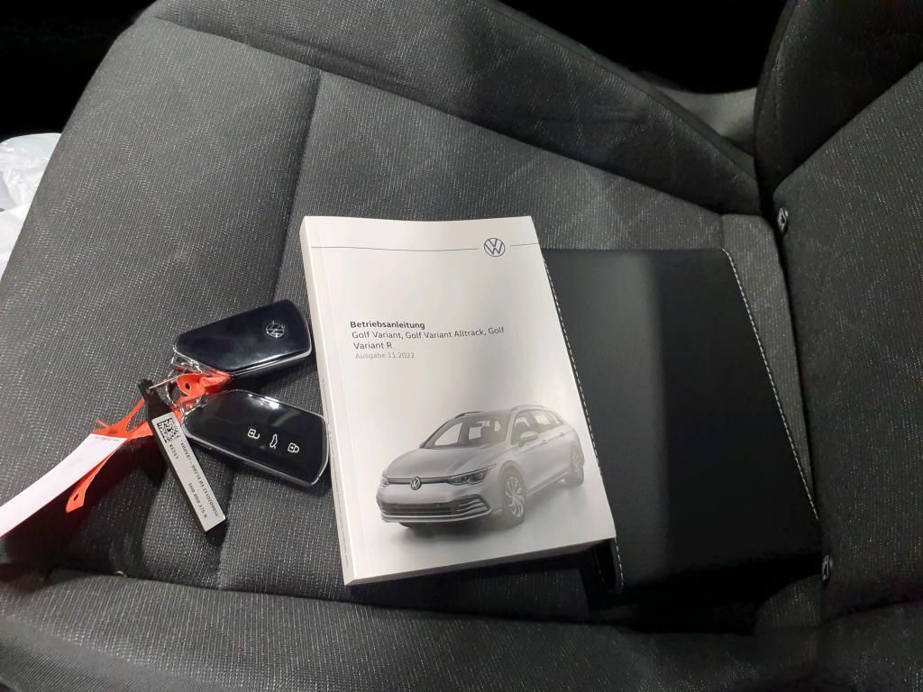 Volkswagen Golf Variant Life 1.5 eTSI Tempo*Nav*PDC*Klima