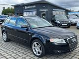 Audi A4 Avant 3.2 FSI quattro *LEDER*BI-XENON*STANDHZ - Audi A4 aus 2005: 3.2