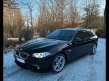 BMW 518d Touring-M-Paket-Alcantara-8-fach bereift - scheckheftgepflegte BMW 518