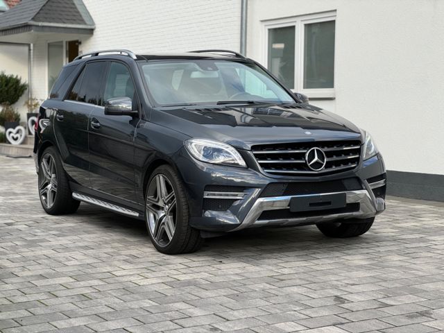 Mercedes-Benz ML 350CDI BlueTec*Sport.P*Panorama*Motor klakrt