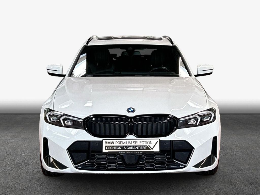 BMW 330e Touring xDrive Aut. M-PaketPro AHK Pano LED foto 4