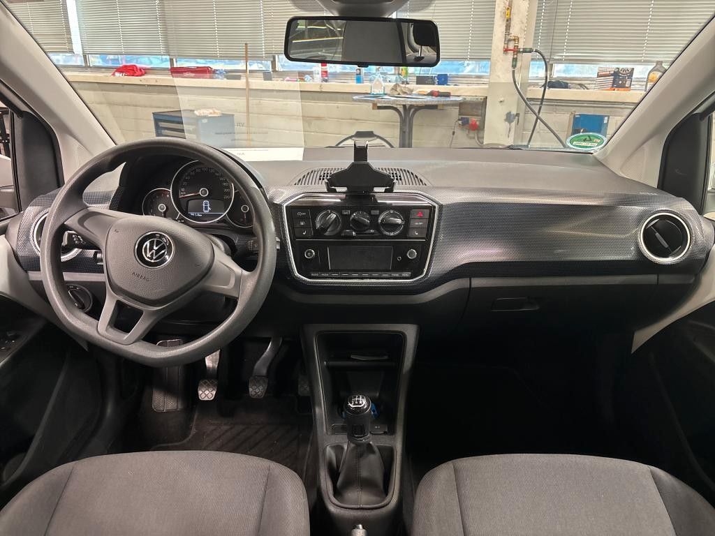 Fahrzeugabbildung Volkswagen up! SITZHEIZUNG KLIMA 4-TÜREN NEBEL GJ 1.H
