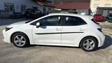Toyota Corolla Comfort NAVI,KAM,KLIMA - Toyota Corolla mit Benzin-Antrieb: Limousine