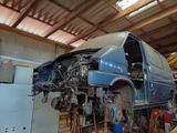 Volkswagen VW T4 Caravelle ( Projektaufgabe) - VW T4 Caravelle von privat