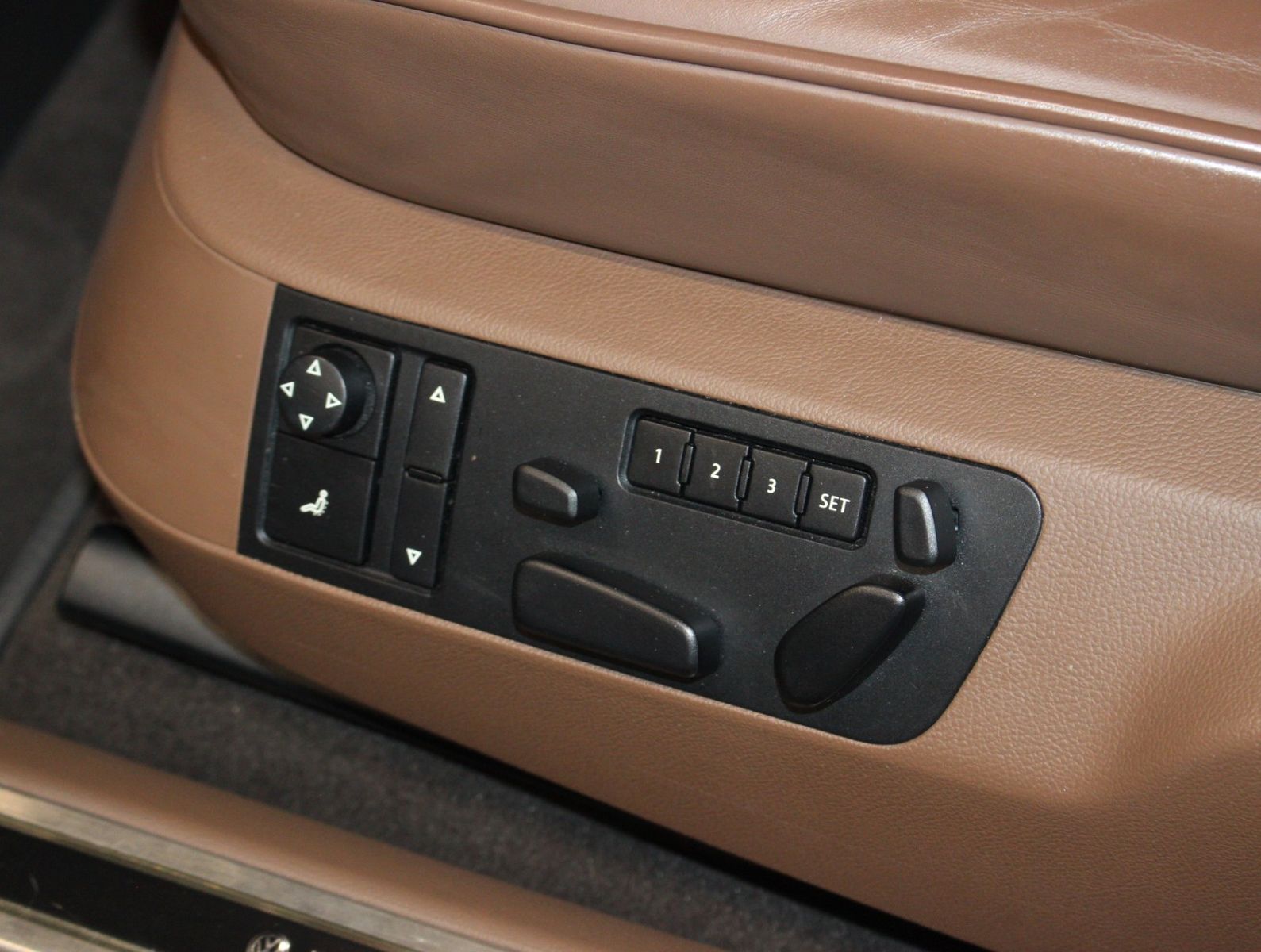 Fahrzeugabbildung Volkswagen Phaeton V6 TDI 4M Lang Exklusive 4Sitzer+VOLL