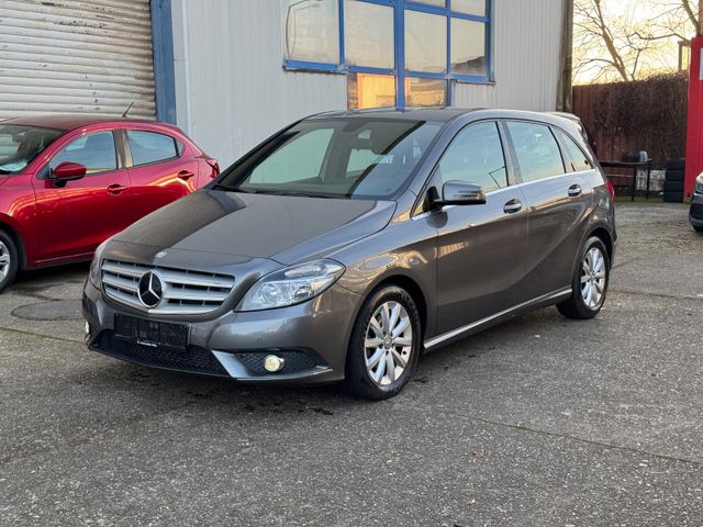 Mercedes-Benz B 180 CDI/Leder/Kam/PDC/1 Hand