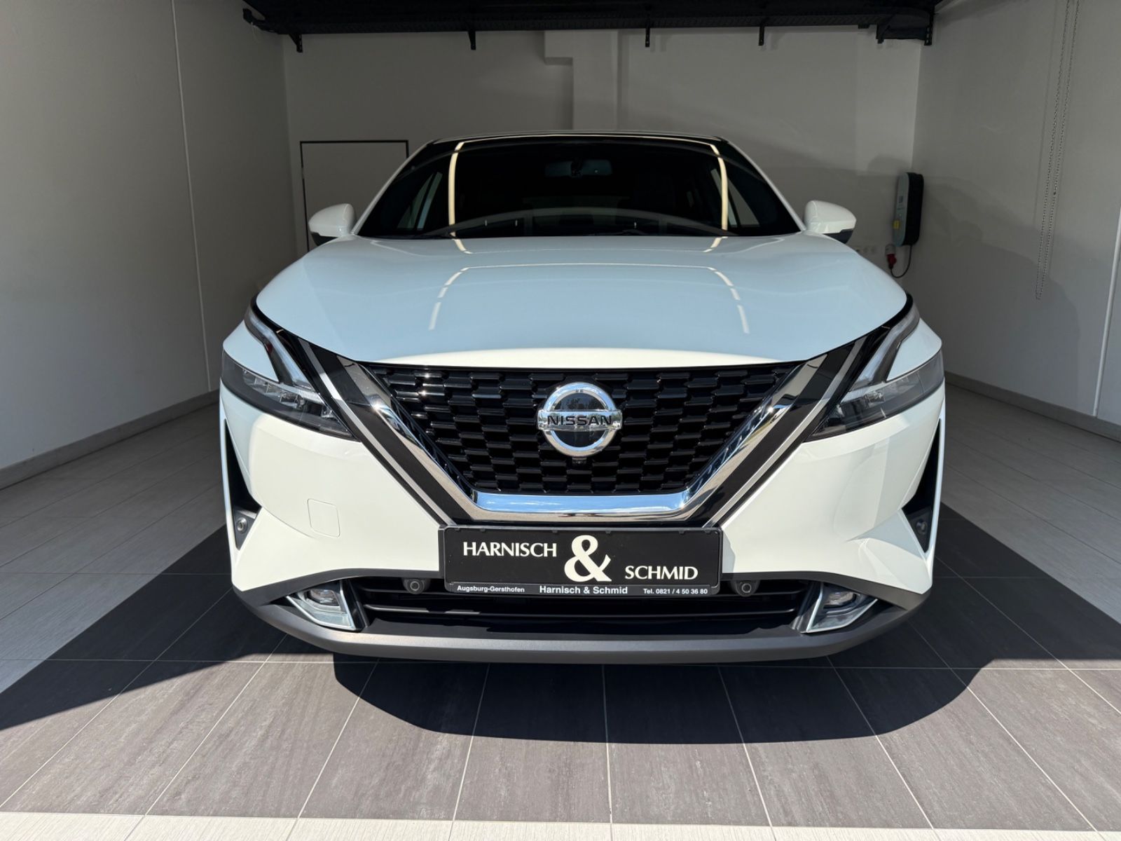 Fahrzeugabbildung Nissan Qashqai Tekna MHEV; Autom.,HUD,Teilleder,AHK