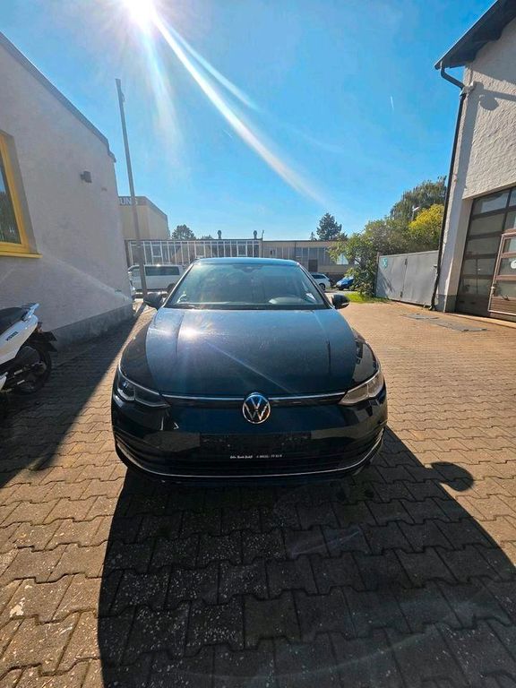 Image of Volkswagen Golf