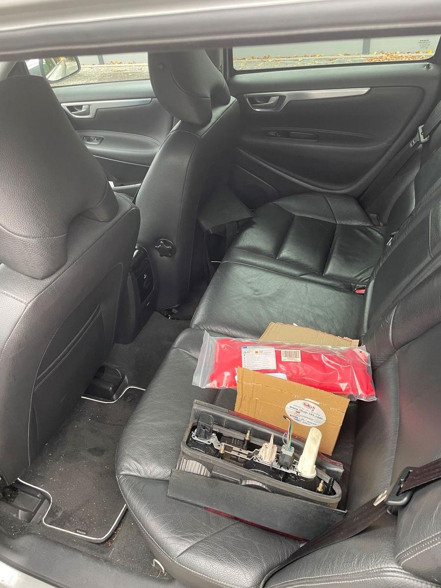 Volvo V70 2006 — photo 7