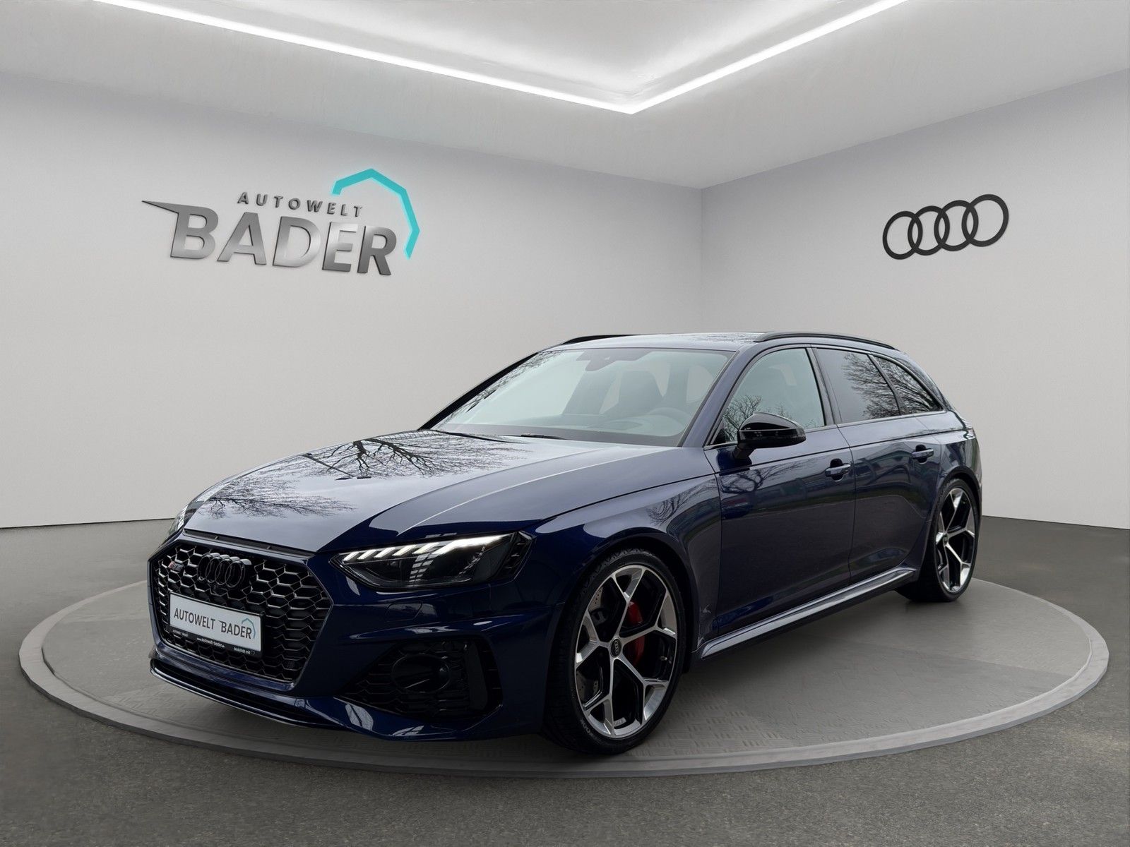 AUDI RS 4 Avant 2.9 TFSI quattro competition B&amp;O 290k